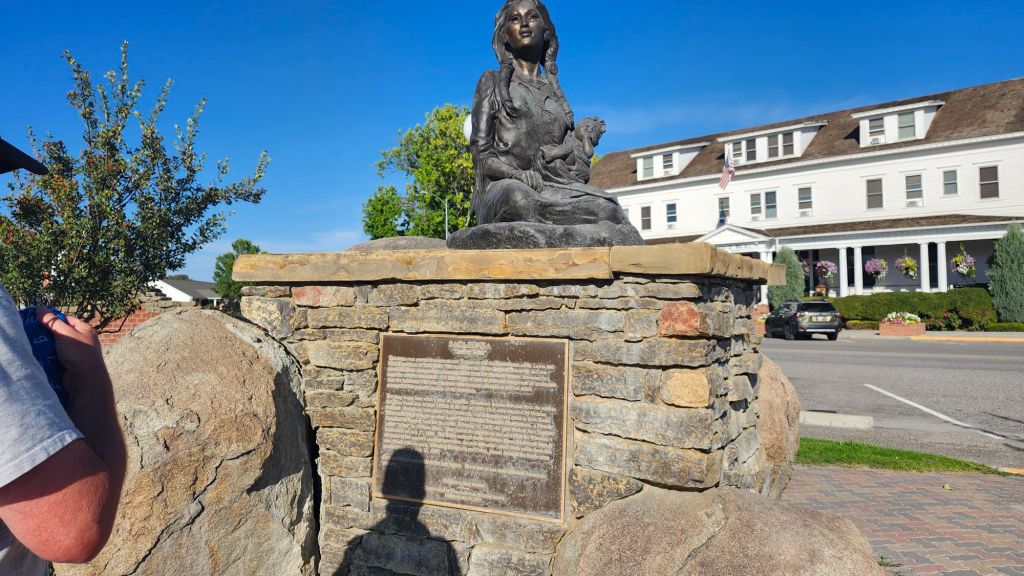 Sacajawea Monument, Three Forks MT